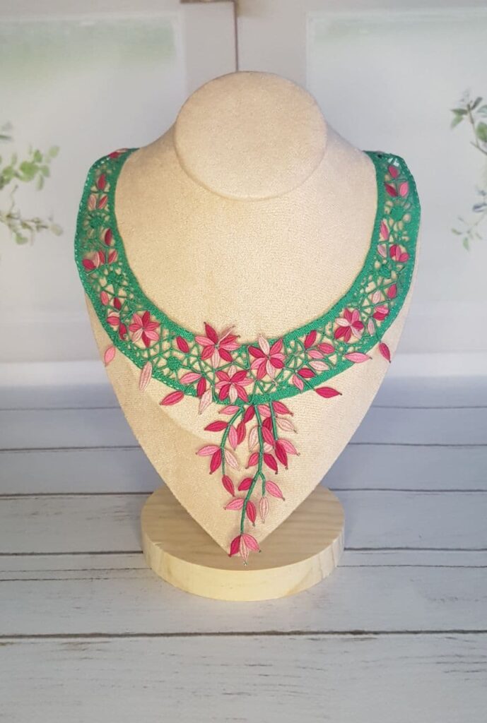 Майстерня з плетіння мереживних виробів-Bobbin_Lace